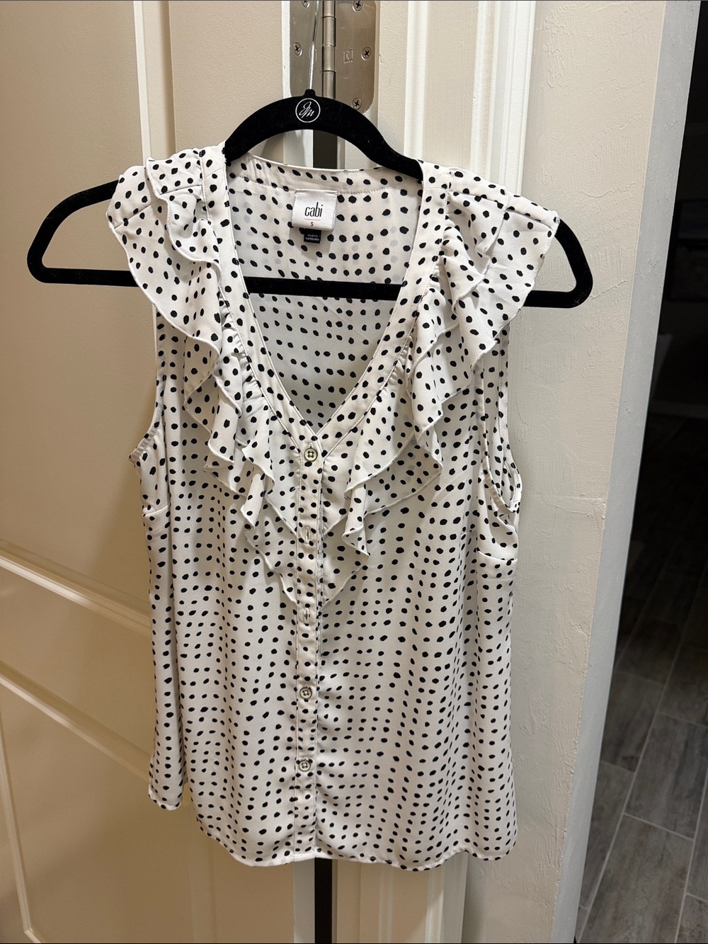 Cabi White and Black Polka Dot Ruffle Button-Front Blouse